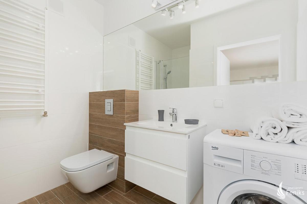 Apartament 4 Seasons- Basen Wewnetrzny,Jacuzzi,Sauna,Silownia I Kulkoland W Cenie!!! Kołobrzeg Kültér fotó