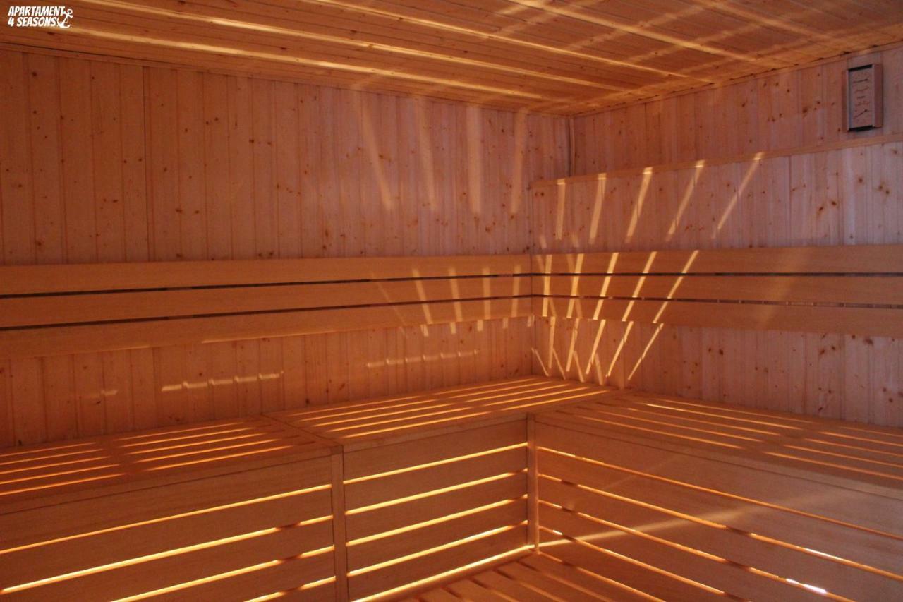 Apartament 4 Seasons- Basen Wewnetrzny,Jacuzzi,Sauna,Silownia I Kulkoland W Cenie!!! Kołobrzeg Kültér fotó